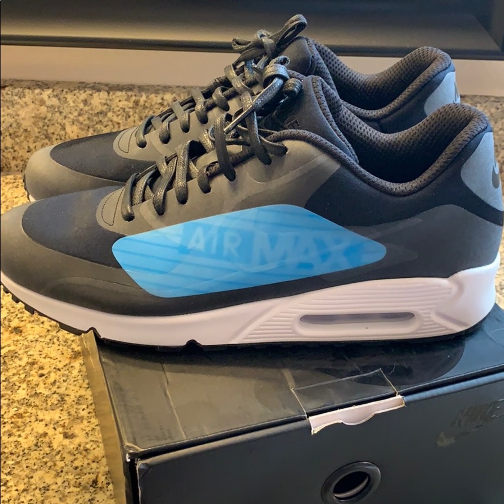 Men’s Nike Air Max 90 NS GPX - size 10.5